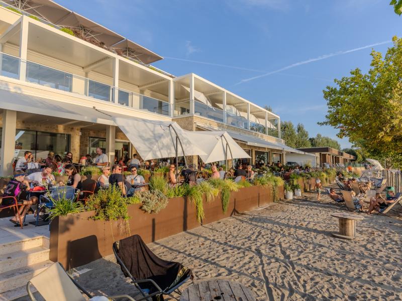 Goldenbeach12